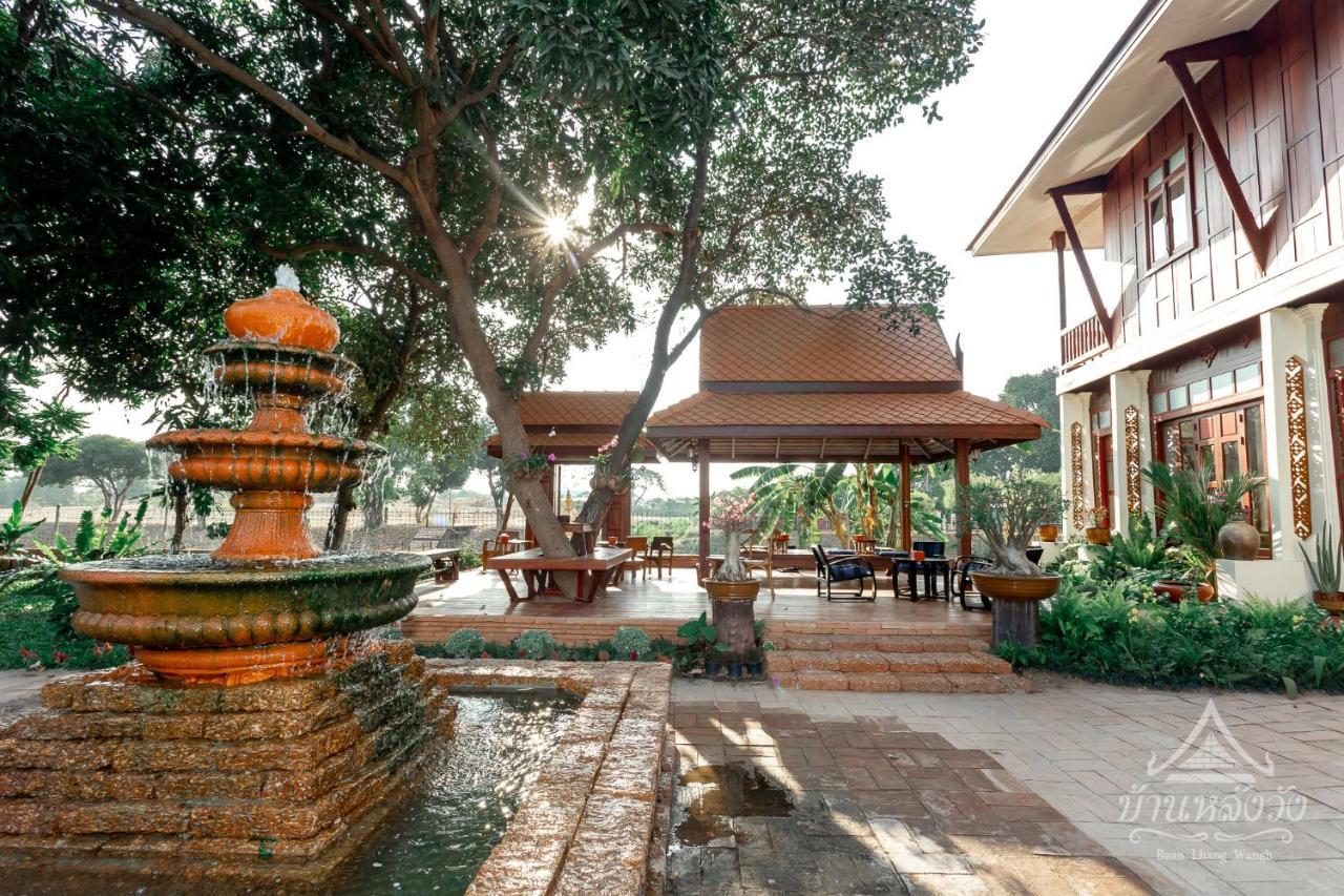 Baan Lhang Wangh บ้านหลังวัง Phitsanulok Exteriör bild