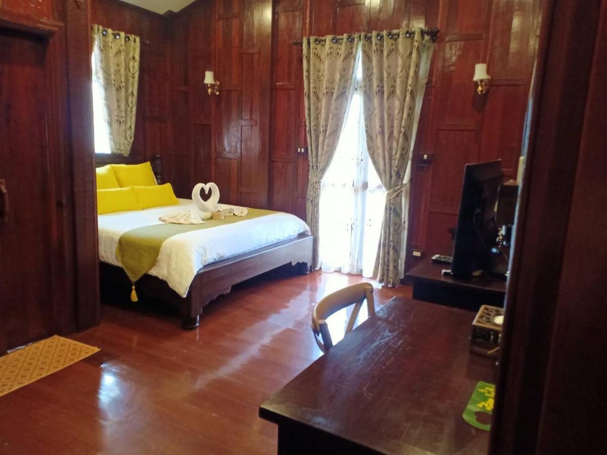 Baan Lhang Wangh บ้านหลังวัง Phitsanulok Exteriör bild